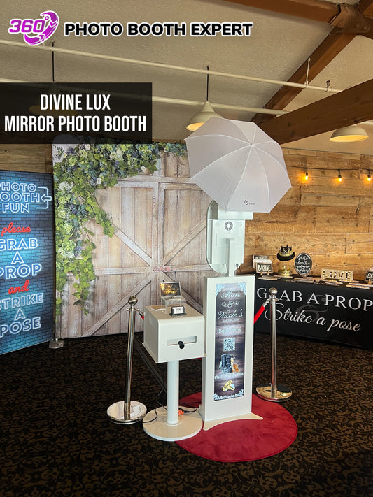 DIVINE LUX Mirror Photo Booth