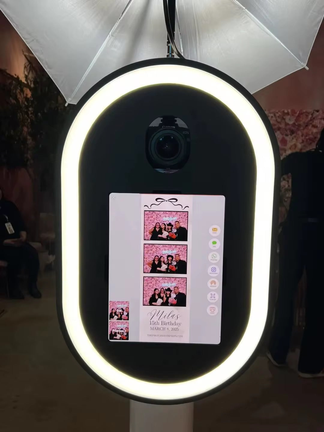 Legend Photo Booth